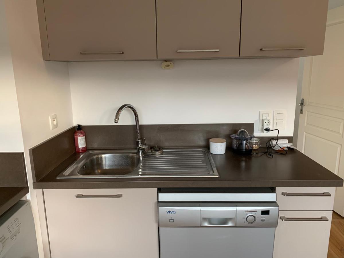 Appartement Centre Ville Avec Terrasse Et Parking Securise Rennes Zewnętrze zdjęcie